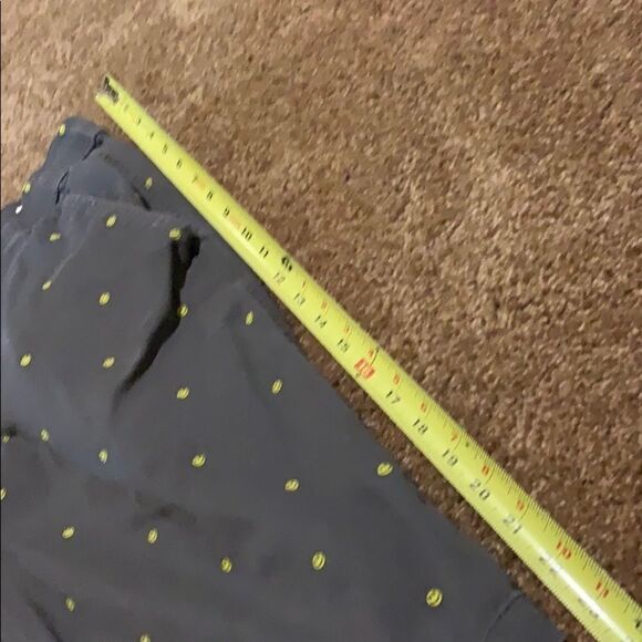 Men’s happy face emoji shorts. Modern culture - Picture 5 of 11